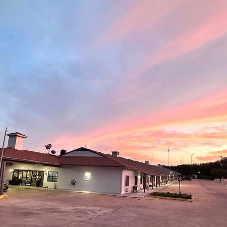 Sunset Inn Brady Buitenkant foto